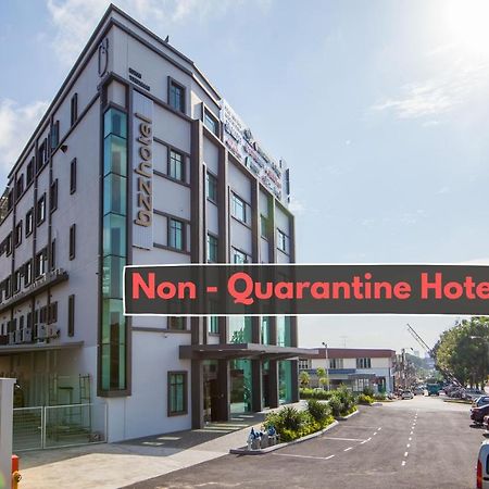 Bzz Hotel Секудаи Экстерьер фото